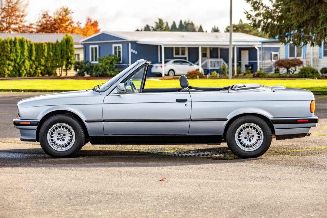 1992 BMW E30 3 Series - Image 8 of 31