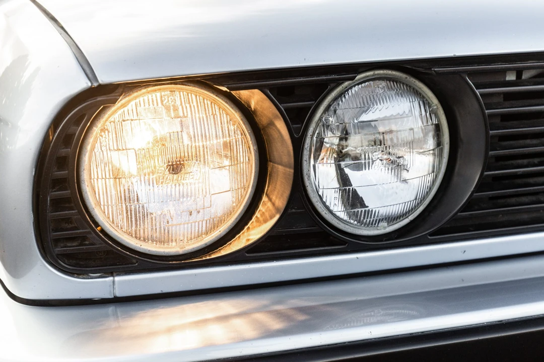 1992 BMW E30 3 Series - Image 28 of 31