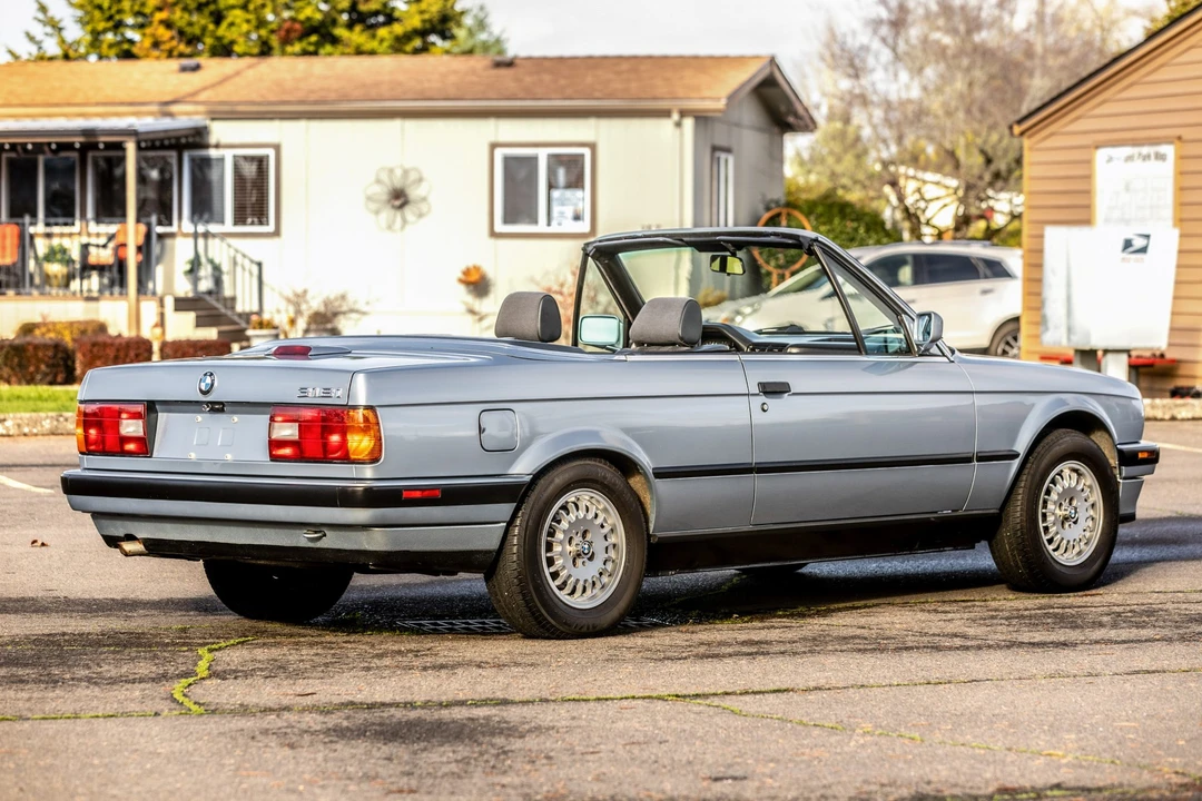1992 BMW E30 3 Series - Image 5 of 31