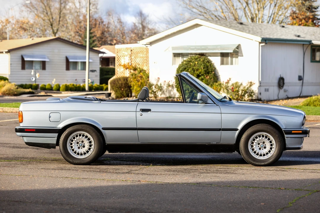 1992 BMW E30 3 Series - Image 4 of 31