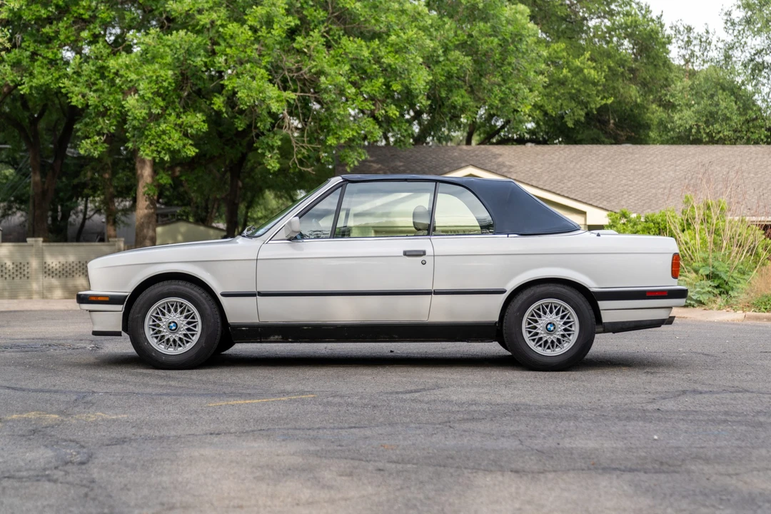 1992 BMW E30 3 Series - Image 16 of 31