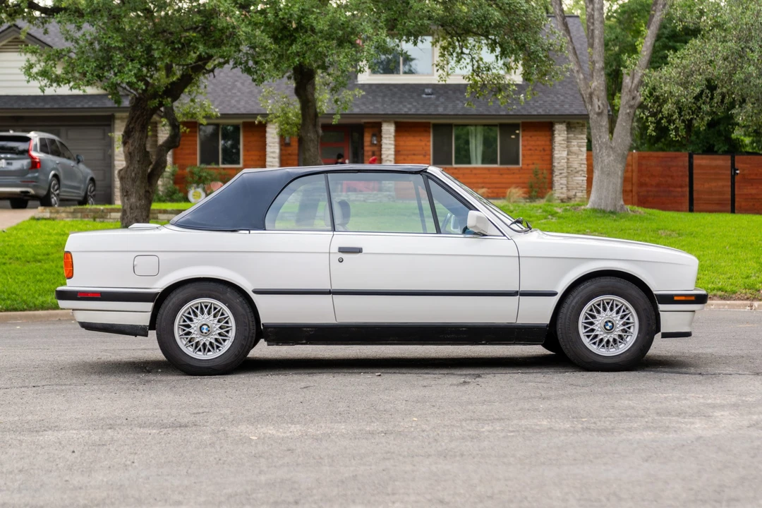 1992 BMW E30 3 Series - Image 12 of 31