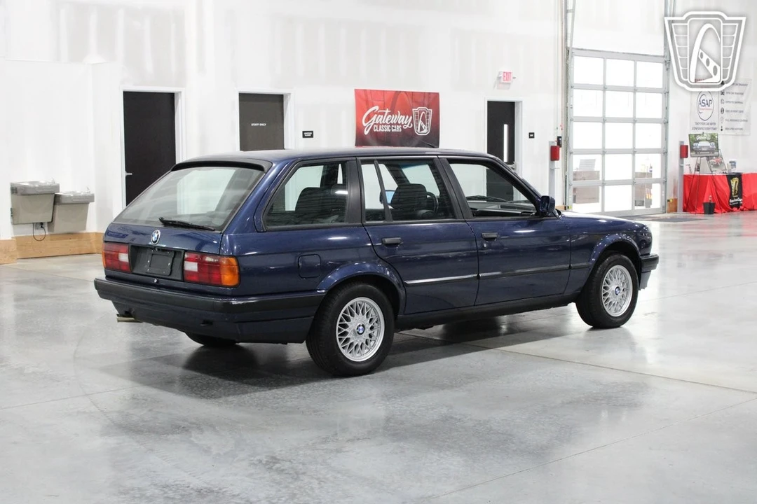 1992 BMW E30 3 Series - Image 5 of 12