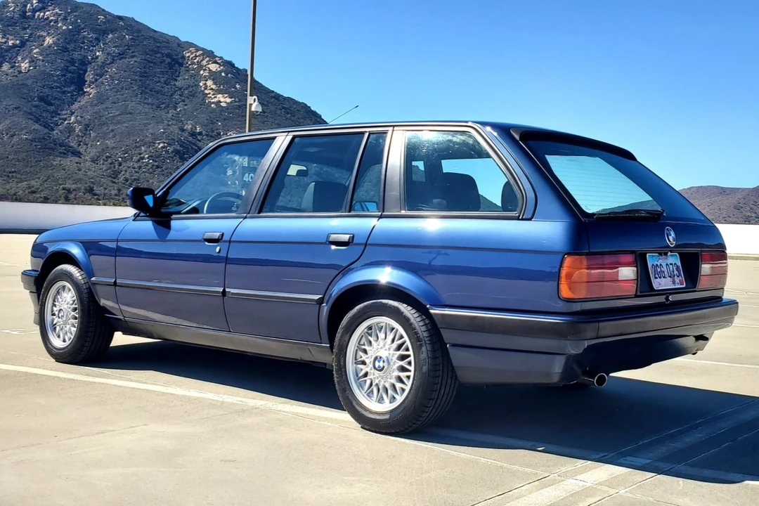 1992 BMW E30 3 Series - Image 17 of 31