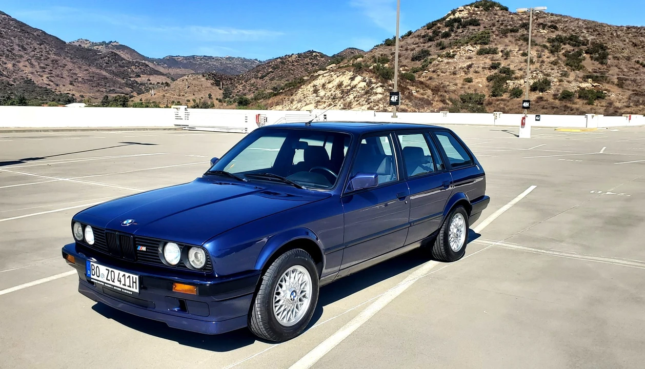 1992 BMW E30 3 Series - Image 2 of 31