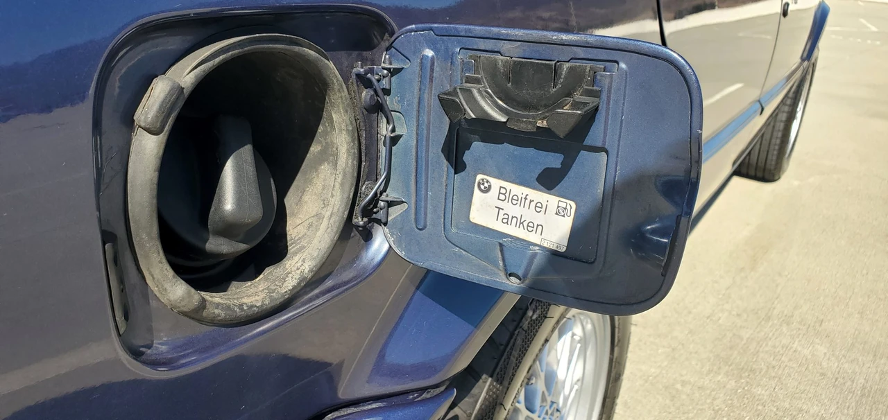 1992 BMW E30 3 Series - Image 30 of 31