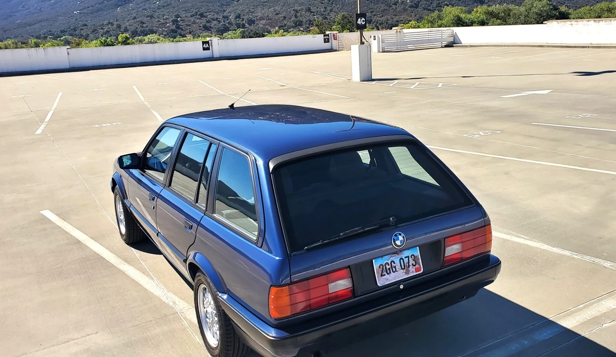 1992 BMW E30 3 Series - Image 16 of 31