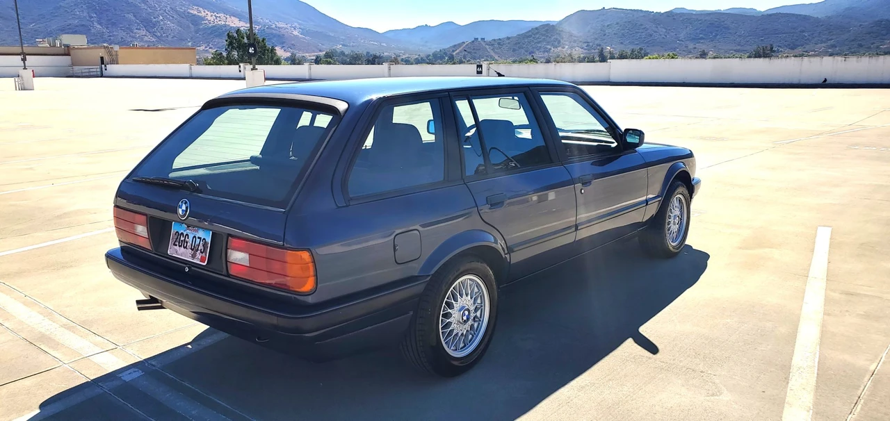 1992 BMW E30 3 Series - Image 12 of 31