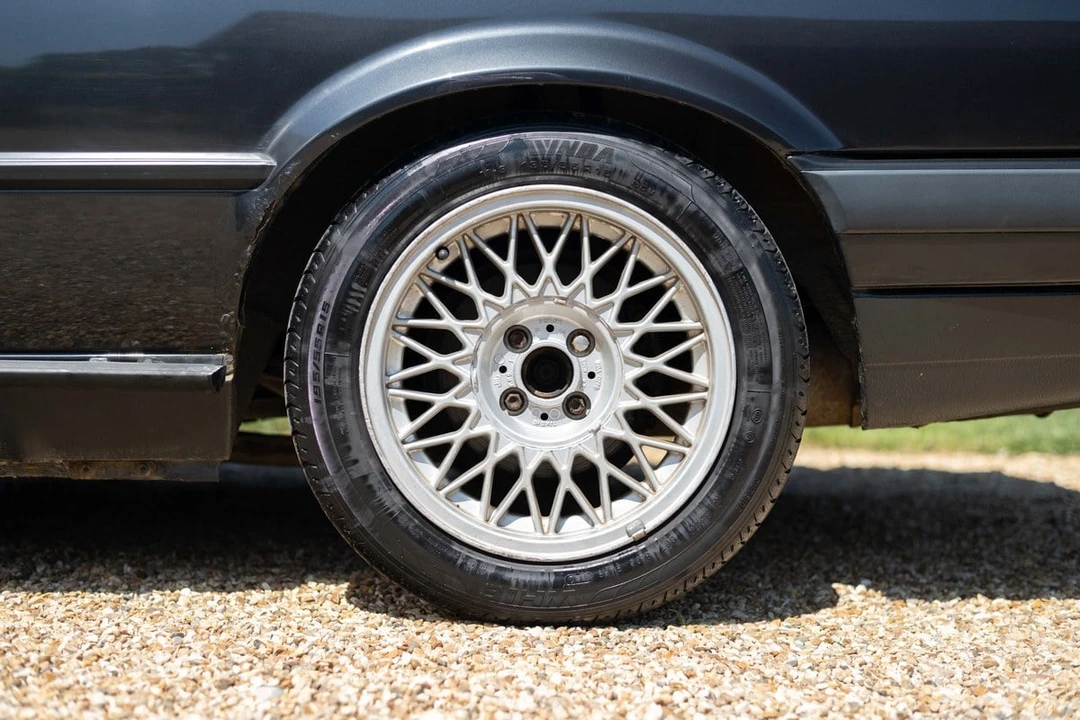1992 BMW E30 3 Series - Image 29 of 30