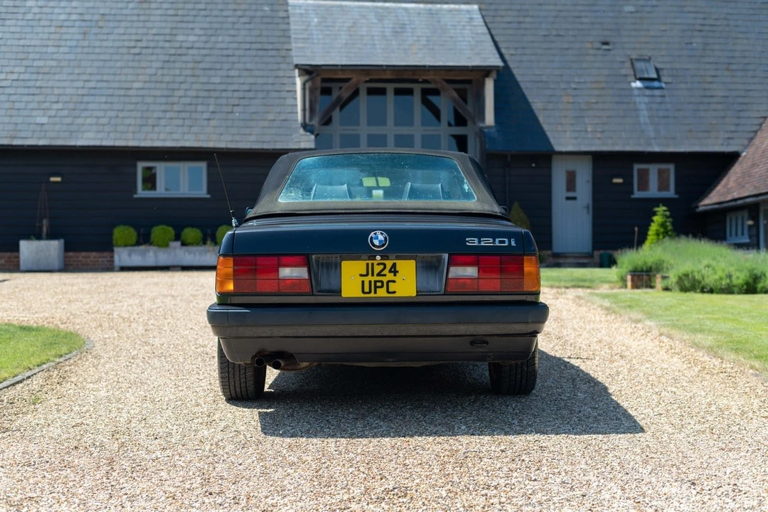 1992 BMW E30 3 Series - Image 19 of 30
