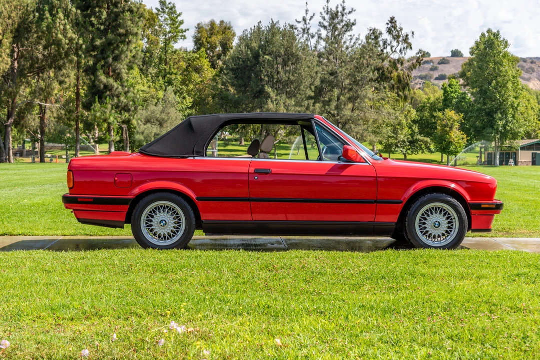 1992 BMW E30 3 Series - Image 15 of 31
