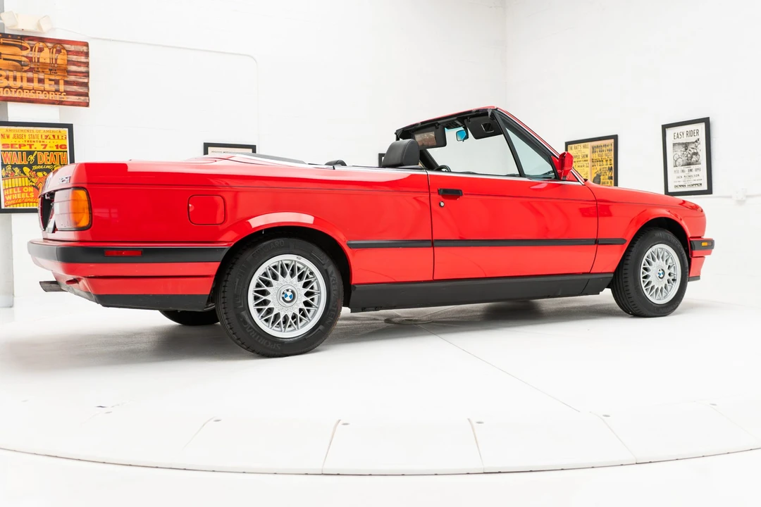 1992 BMW E30 3 Series - Image 14 of 31