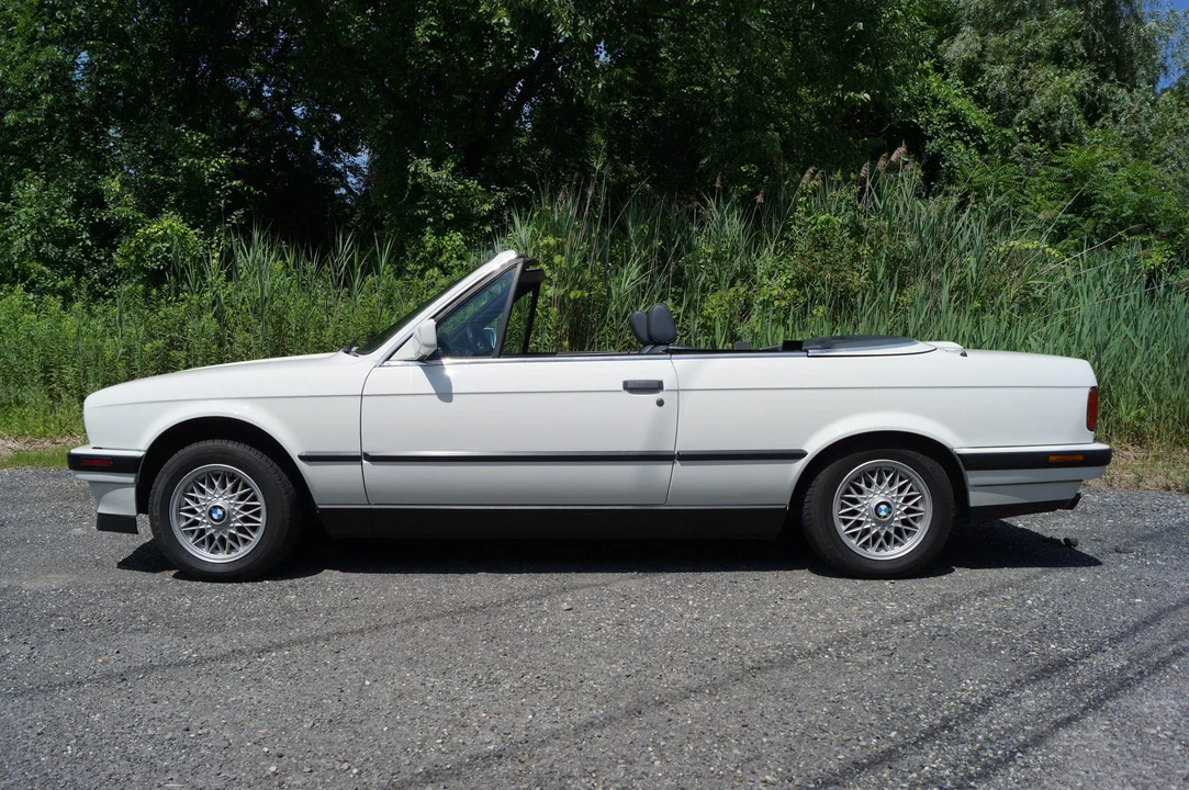 1992 BMW E30 3 Series - Image 8 of 31