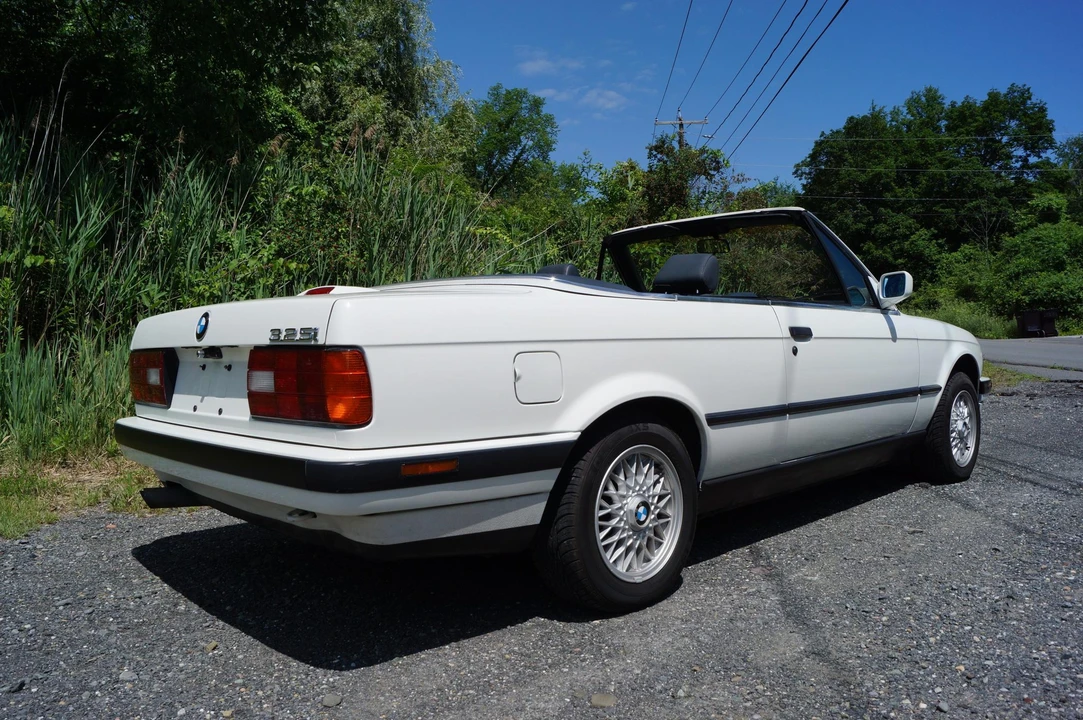 1992 BMW E30 3 Series - Image 16 of 31