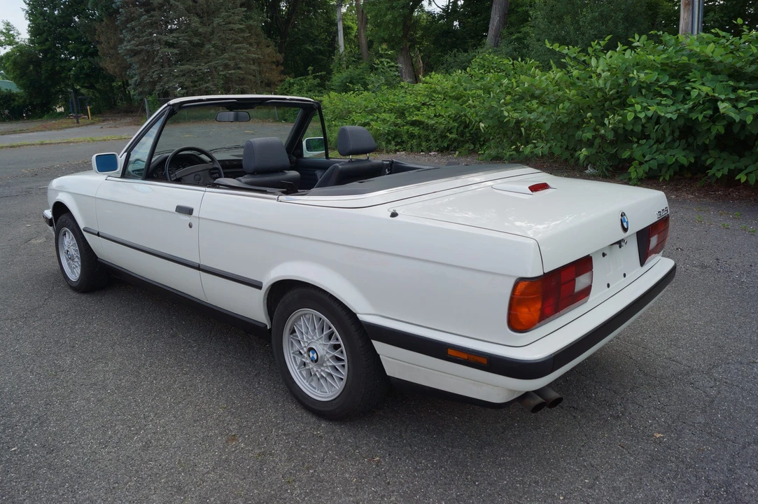 1992 BMW E30 3 Series - Image 21 of 31