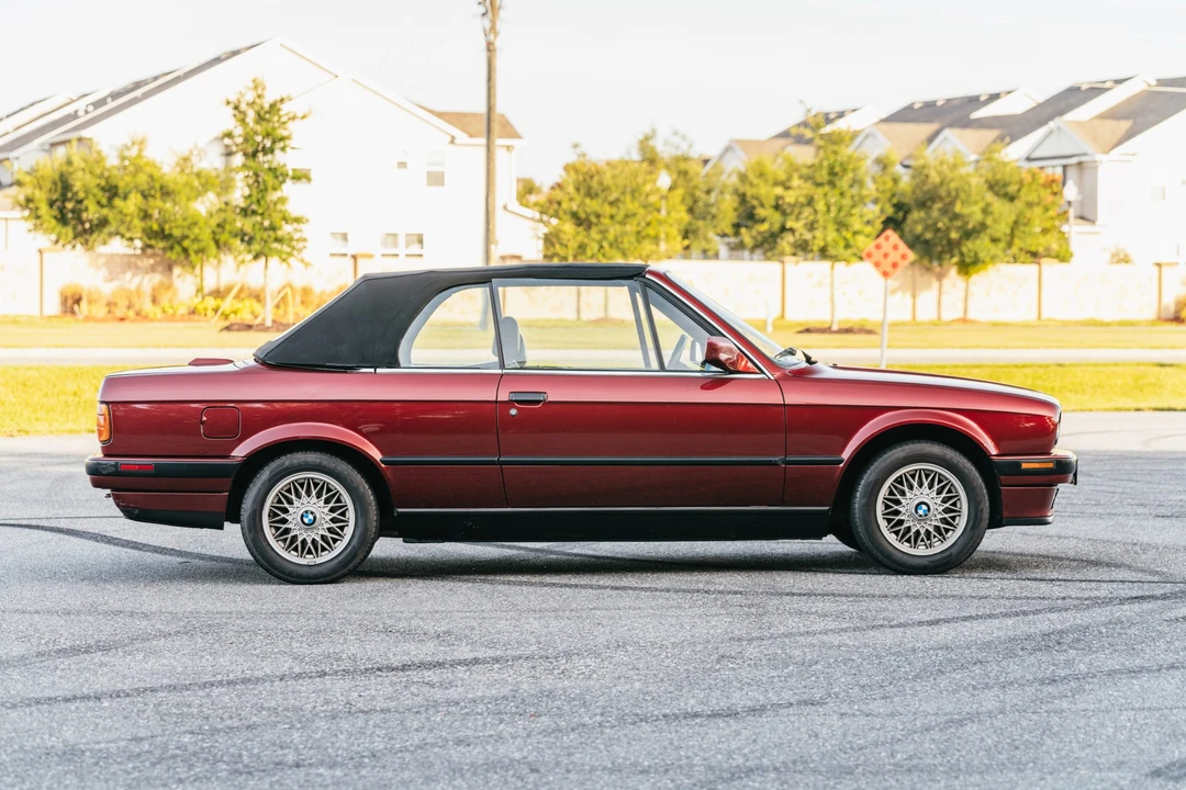 1992 BMW E30 3 Series - Image 9 of 31