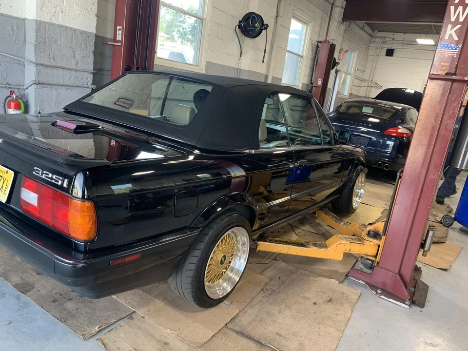 1992 BMW E30 3 Series - Image 30 of 31