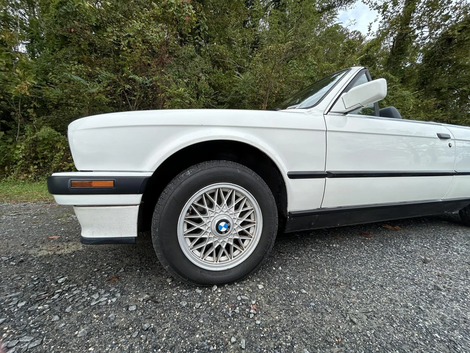 1992 BMW E30 3 Series - Image 23 of 31