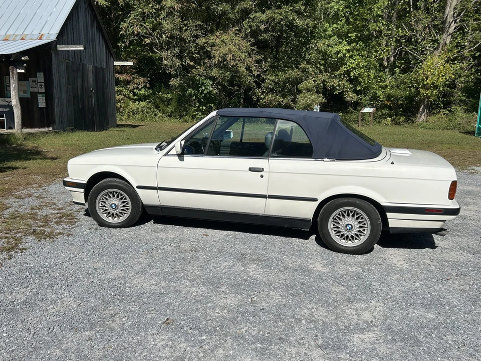 1992 BMW E30 3 Series - Image 4 of 31