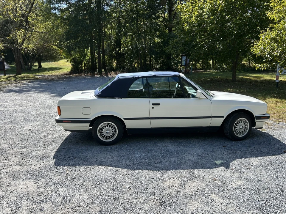 1992 BMW E30 3 Series - Image 10 of 31