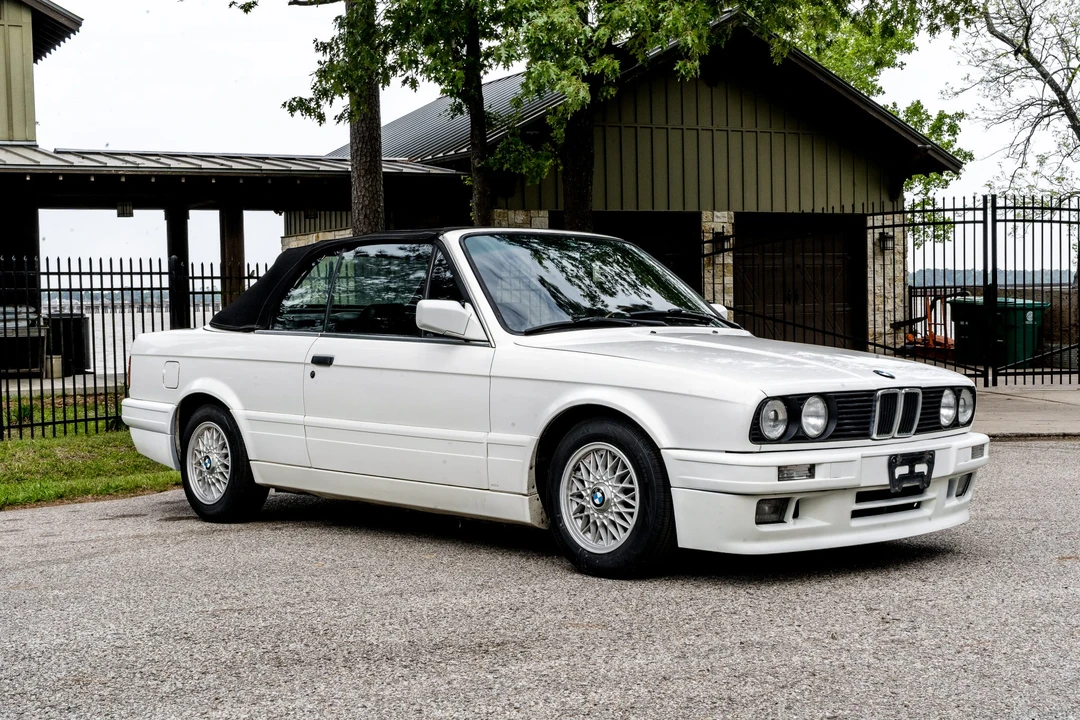 1992 BMW E30 3 Series - Image 11 of 31