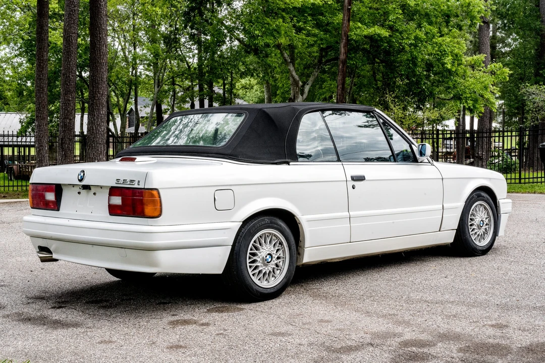 1992 BMW E30 3 Series - Image 9 of 31