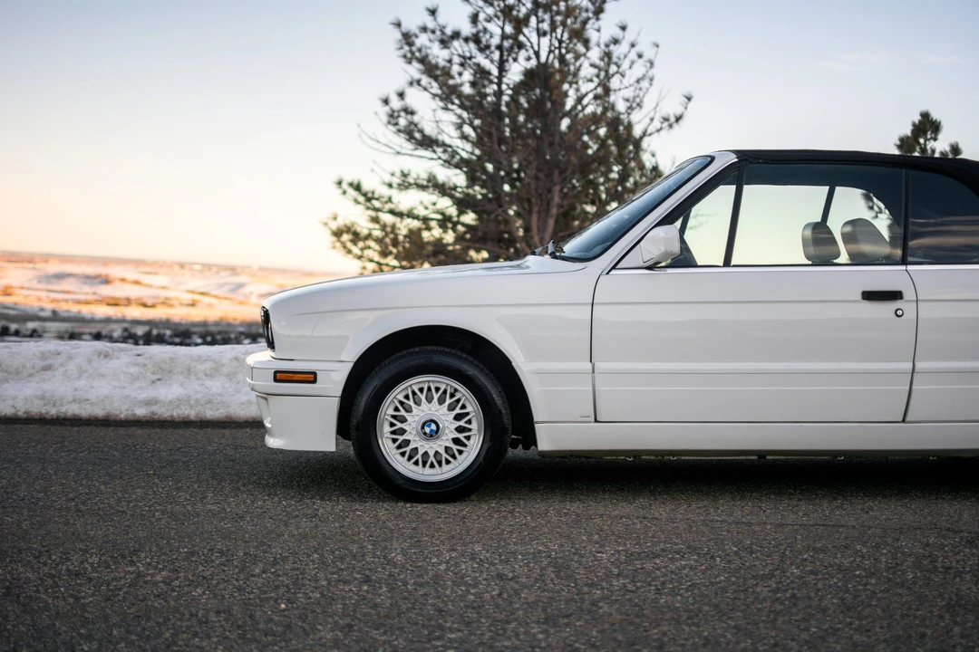 1992 BMW E30 3 Series - Image 28 of 31