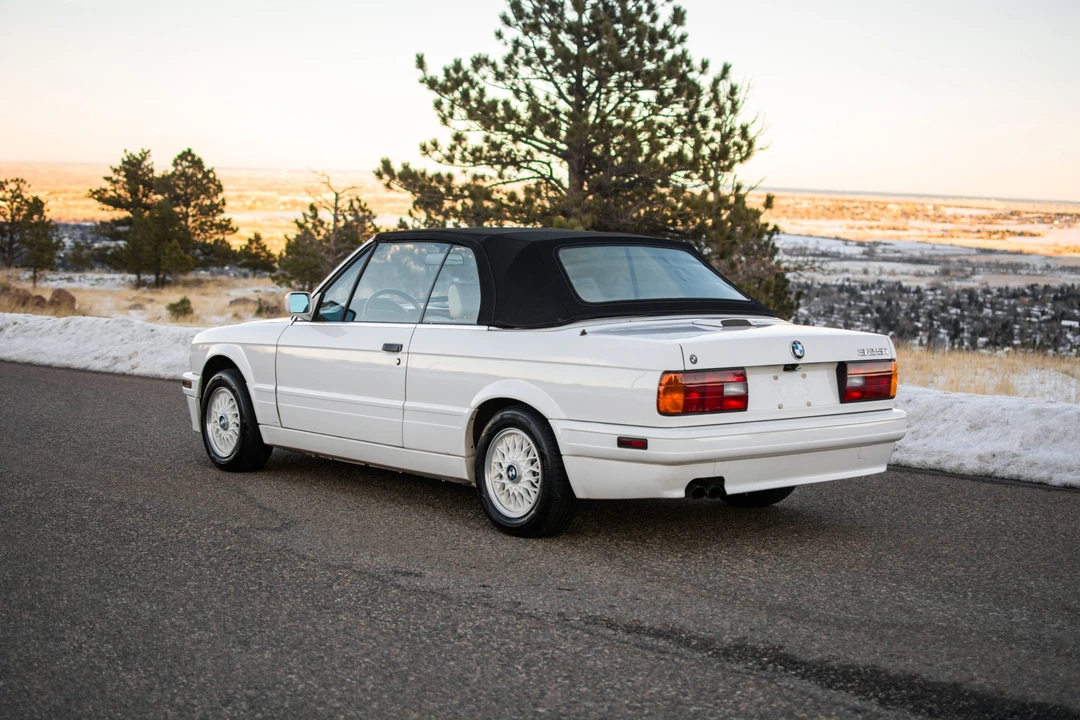 1992 BMW E30 3 Series - Image 12 of 31