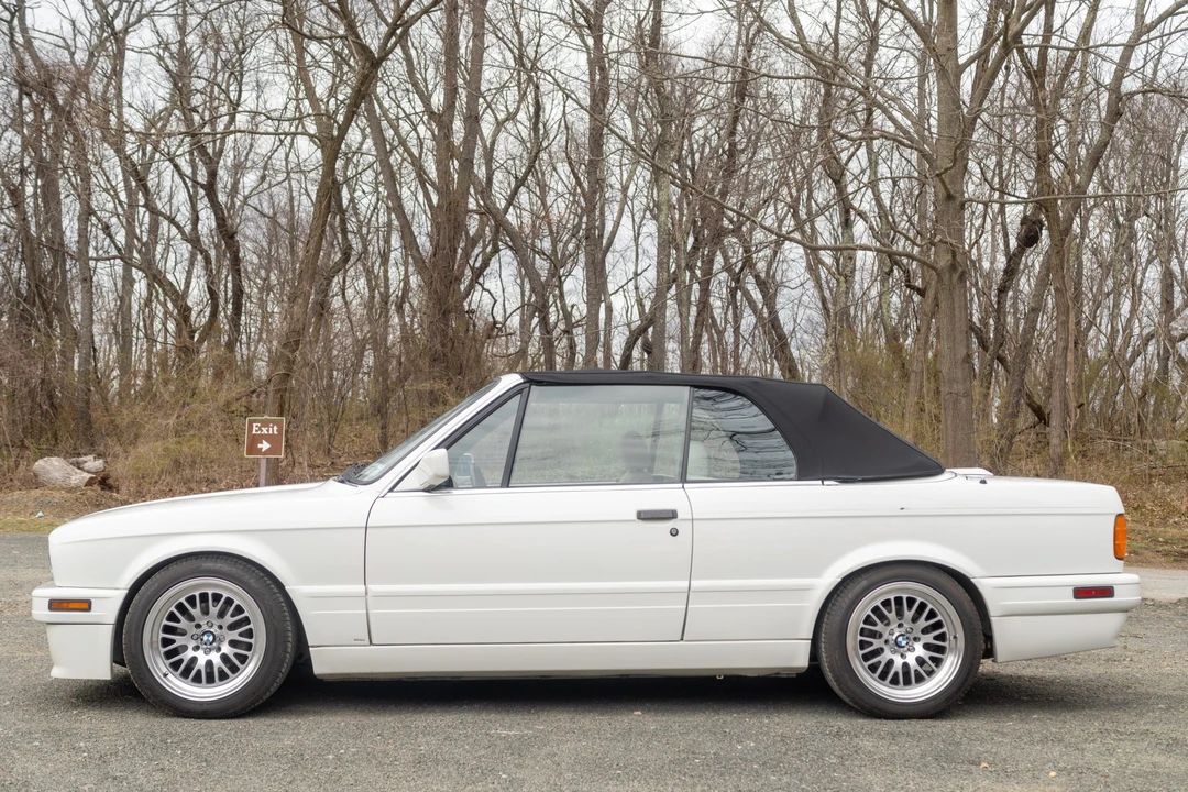1992 BMW E30 3 Series - Image 5 of 31