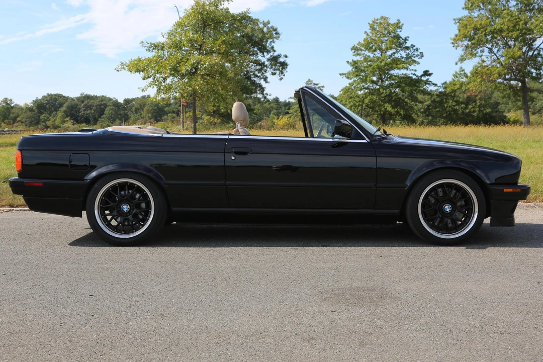 1992 BMW E30 3 Series - Image 4 of 31