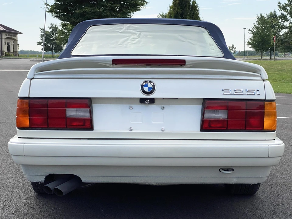 1992 BMW E30 3 Series - Image 8 of 31