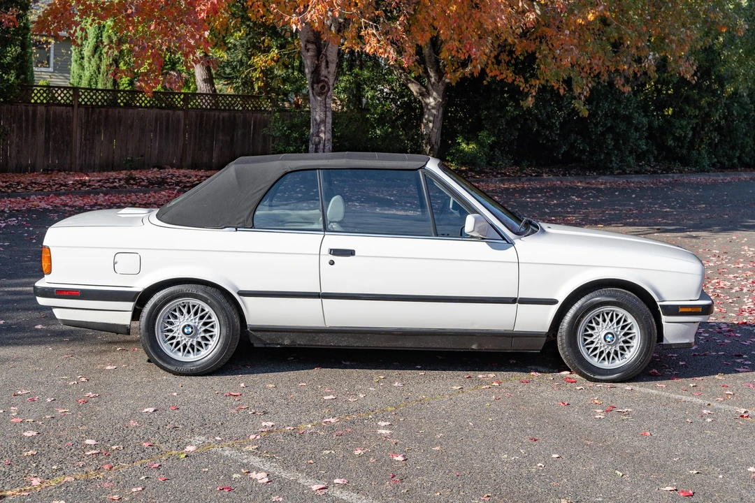 1992 BMW E30 3 Series - Image 3 of 31