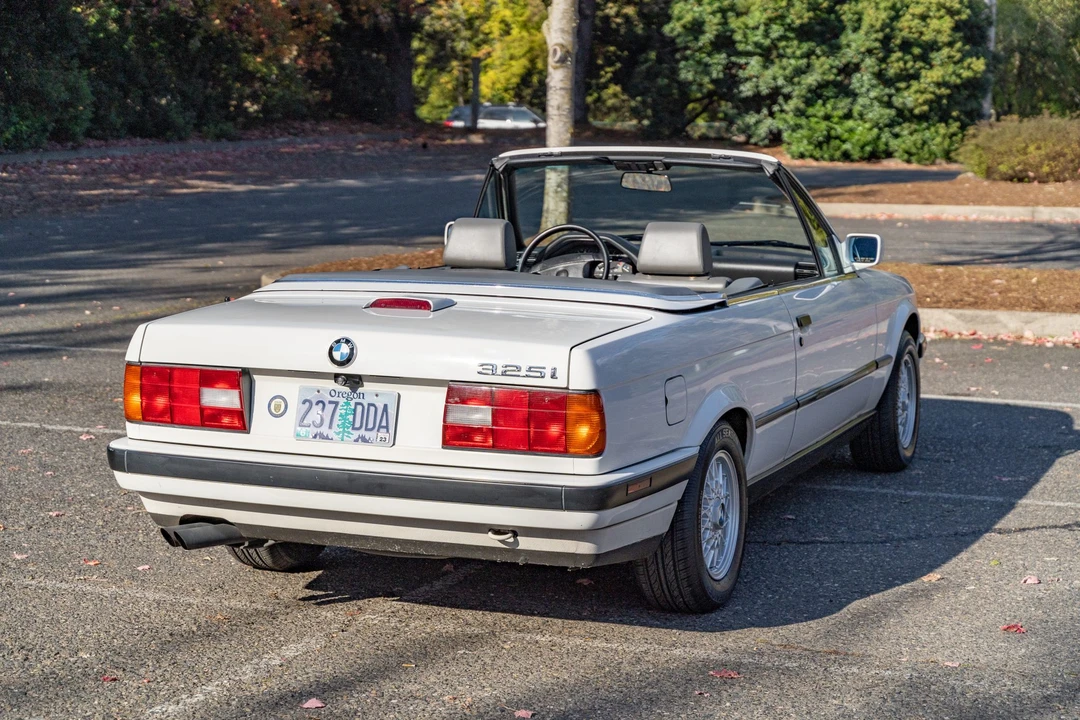 1992 BMW E30 3 Series - Image 12 of 31