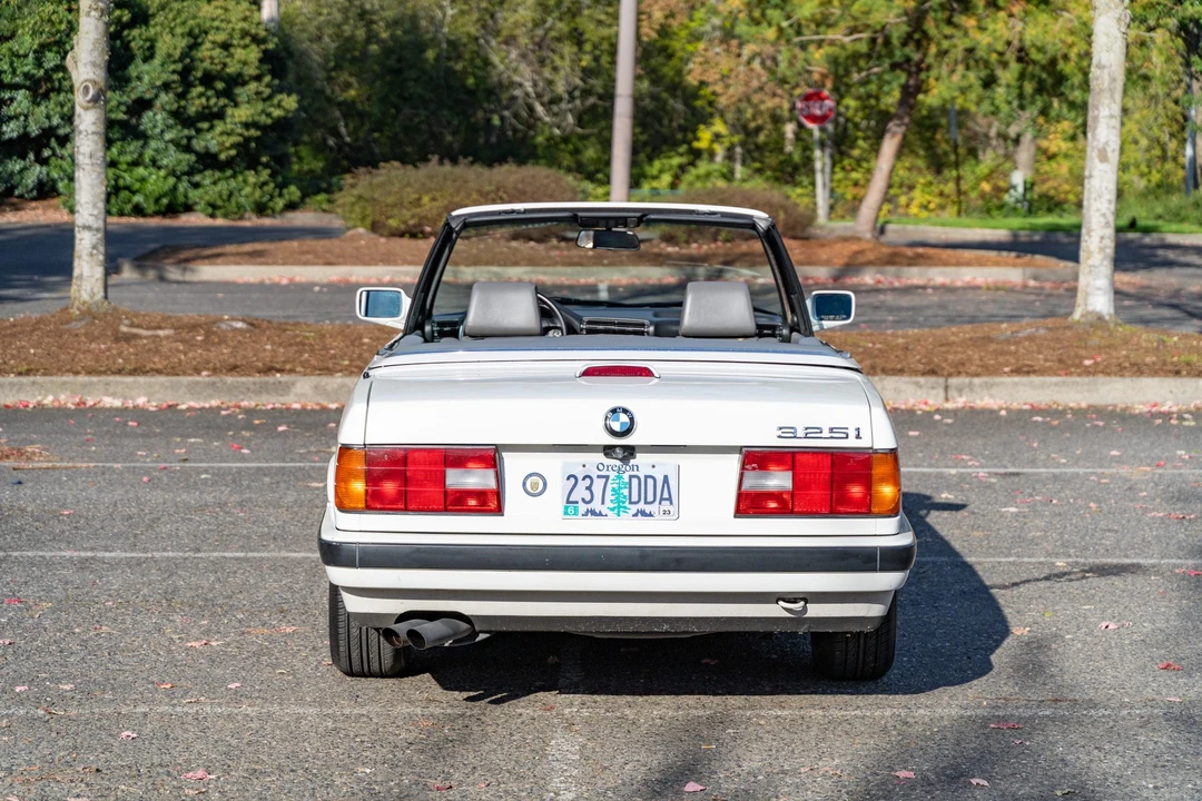 1992 BMW E30 3 Series - Image 13 of 31
