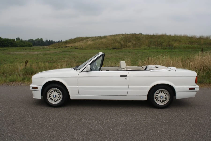 1992 BMW E30 3 Series - Image 2 of 8