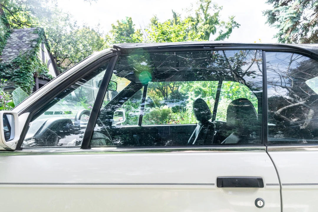 1992 BMW E30 3 Series - Image 25 of 31