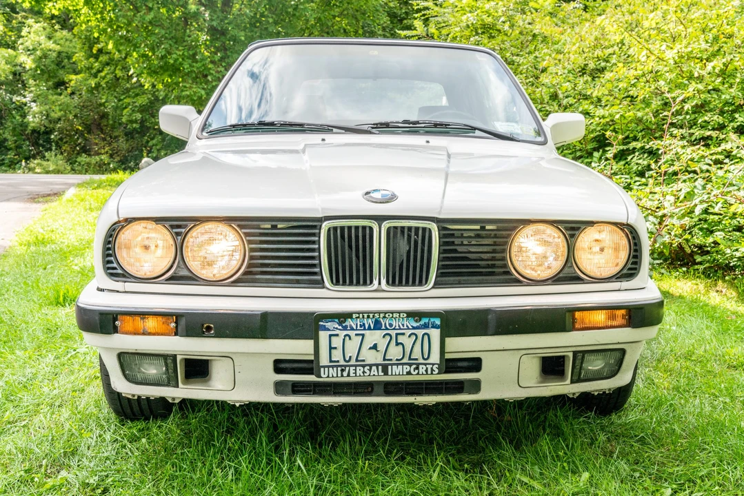 1992 BMW E30 3 Series - Image 13 of 31