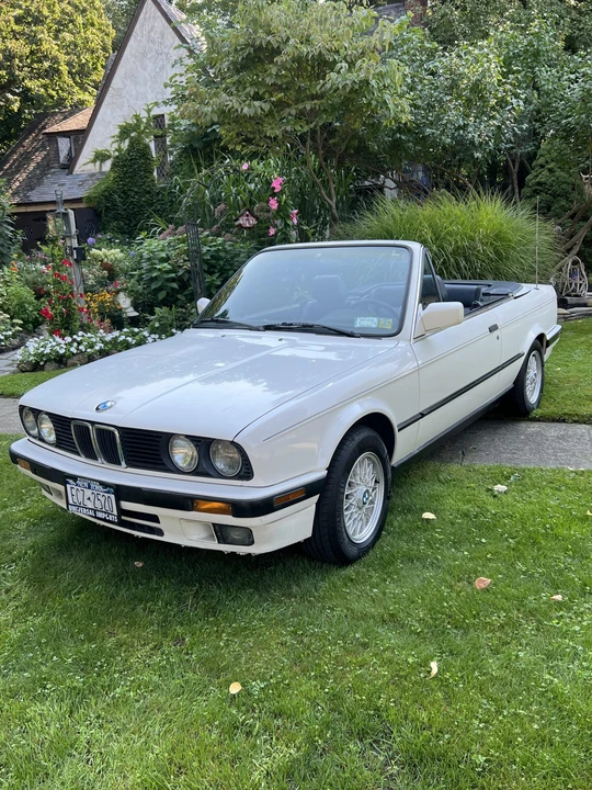 1992 BMW E30 3 Series - Image 2 of 31