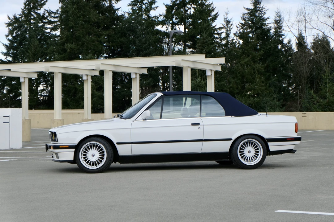 1992 BMW E30 3 Series - Image 14 of 31