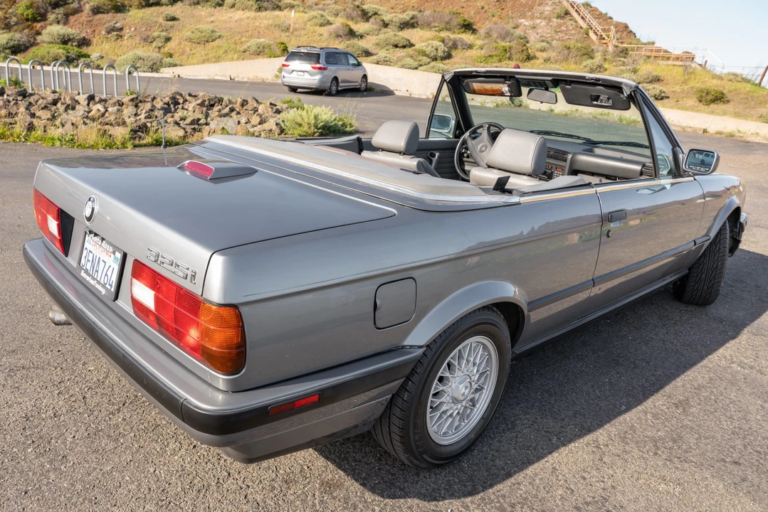 1992 BMW E30 3 Series - Image 11 of 31