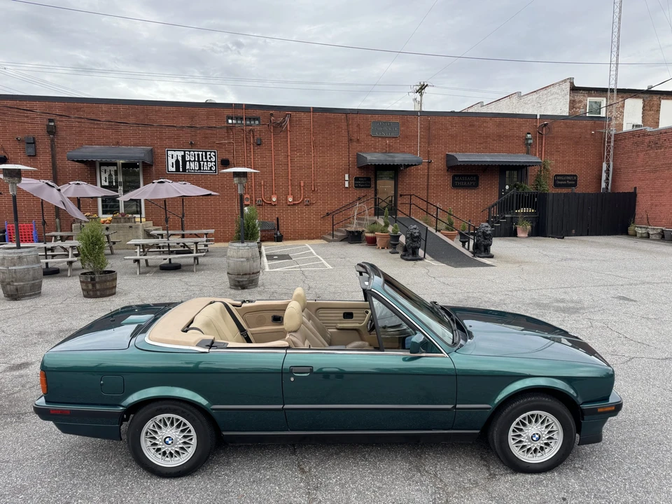 1992 BMW E30 3 Series - Image 18 of 31