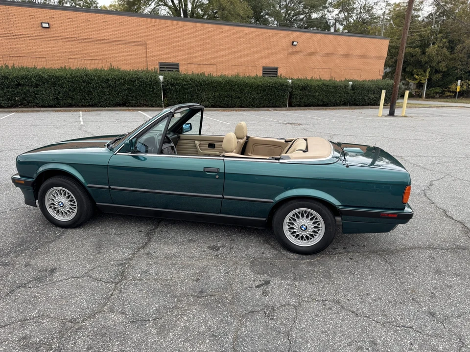 1992 BMW E30 3 Series - Image 30 of 31