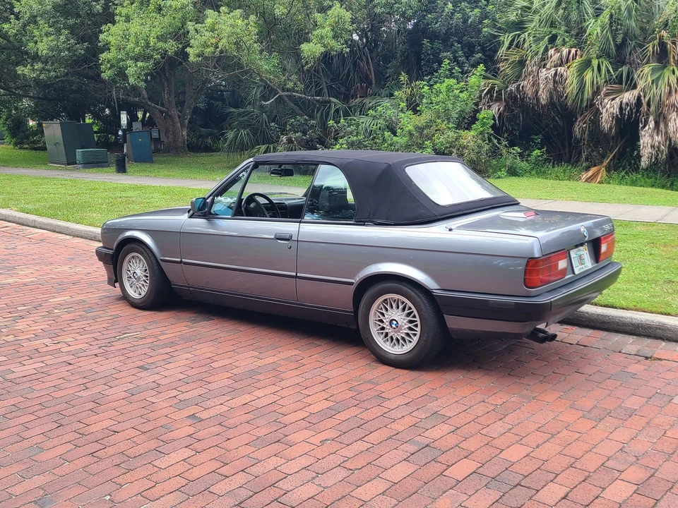 1992 BMW E30 3 Series - Image 4 of 31
