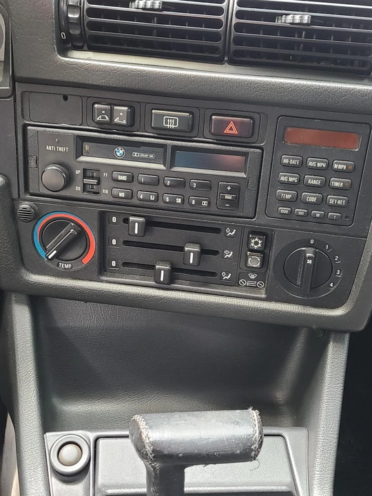 1992 BMW E30 3 Series - Image 27 of 31