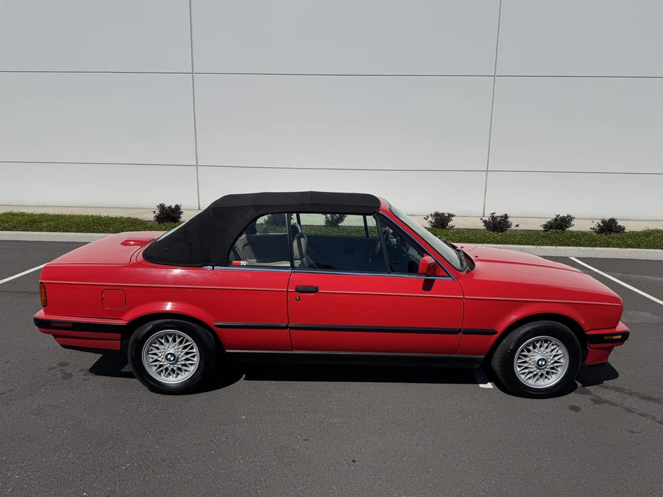 1992 BMW E30 3 Series - Image 9 of 31