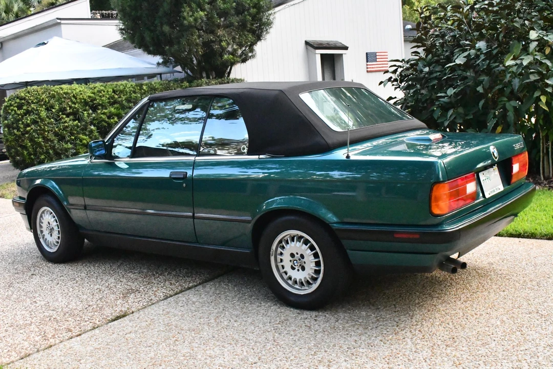 1992 BMW E30 3 Series - Image 10 of 31