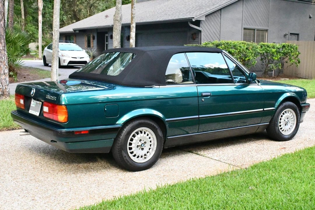 1992 BMW E30 3 Series - Image 7 of 31