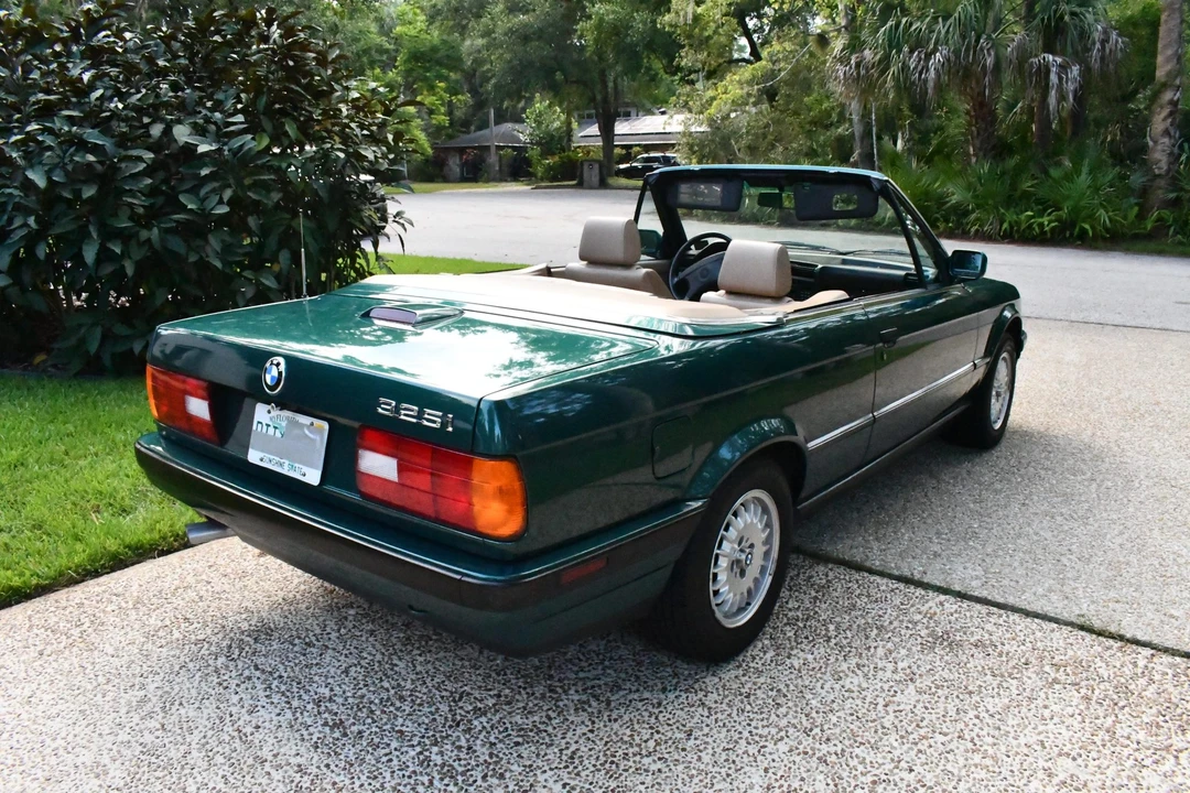1992 BMW E30 3 Series - Image 17 of 31