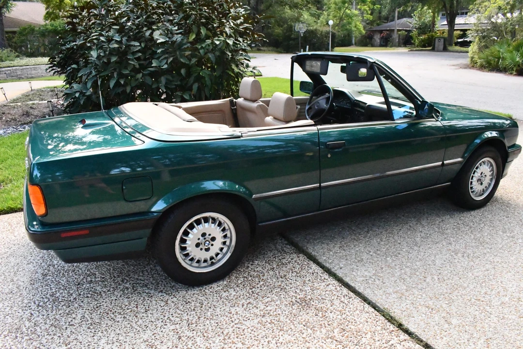 1992 BMW E30 3 Series - Image 15 of 31