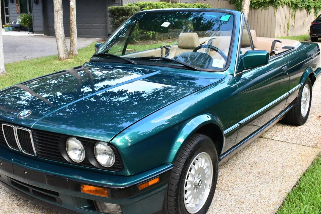 1992 BMW E30 3 Series - Image 11 of 31